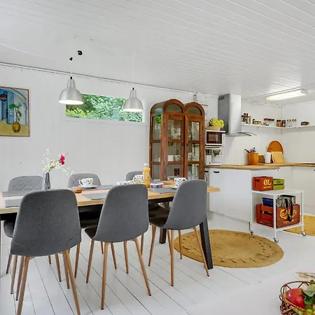 Holiday home In With Kitchen